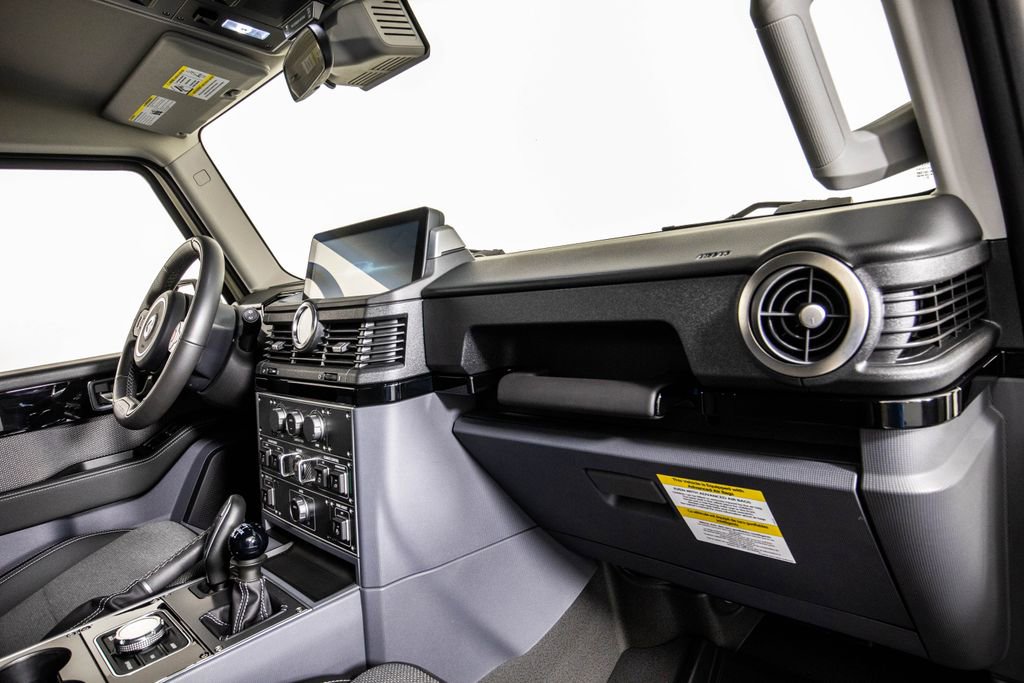 Used 2024 INEOS Grenadier Fieldmaster Edition image 18
