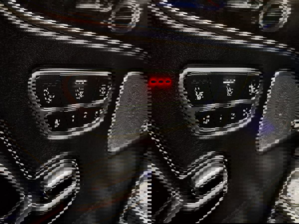 Used 2016 Mercedes-Benz S 63 AMG 4MATIC Coupe image 21