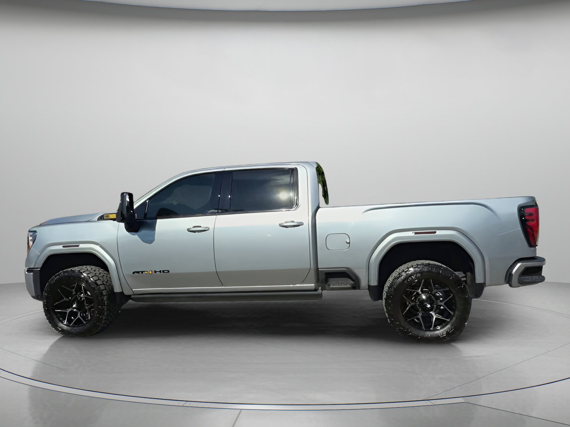 Used 2024 GMC Sierra 2500 AT4 w/ AT4 Premium Plus Package image 17