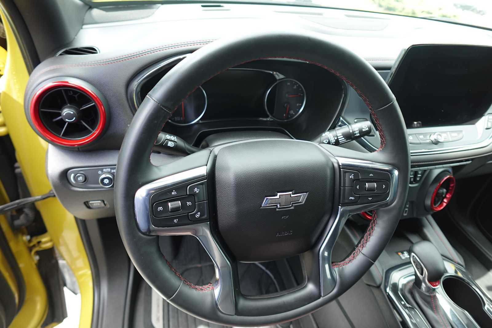 Used 2023 Chevrolet Blazer RS w/ Enhanced Convenience Package AWD/4WD image 14