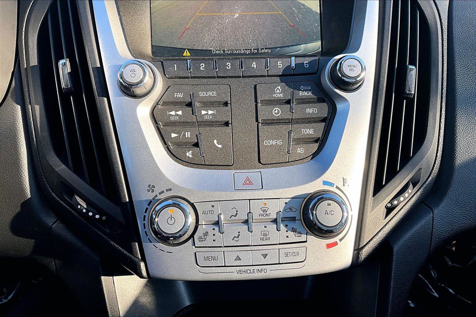 Used 2017 Chevrolet Equinox LT w/ Convenience Package image 32