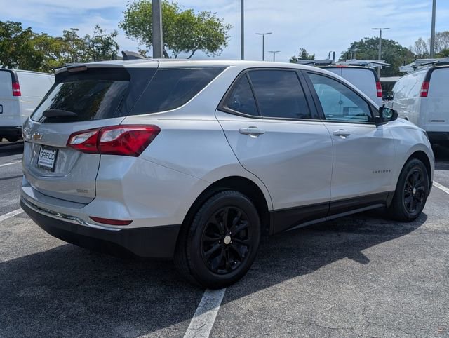 Used 2018 Chevrolet Equinox LS FWD image 7