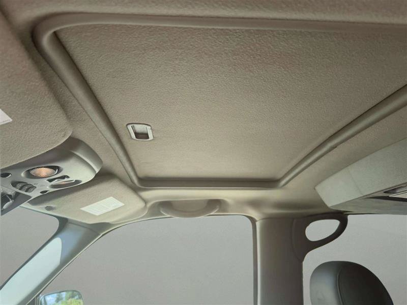Used 2006 Cadillac Escalade AWD image 38