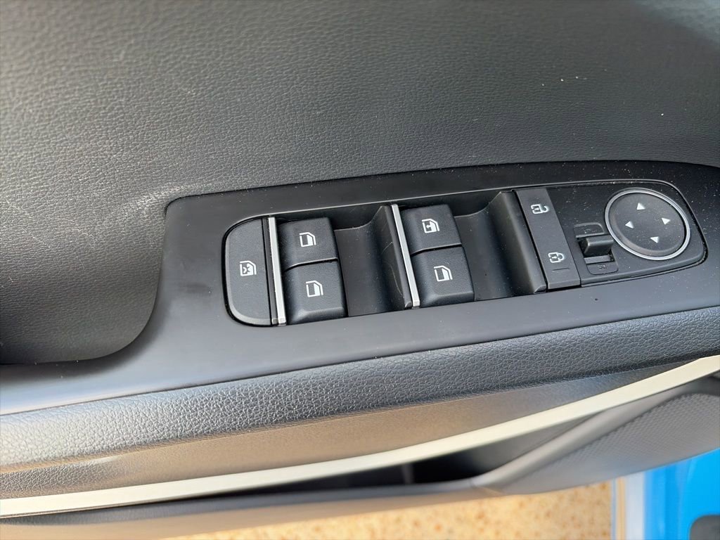 Used 2024 Kia Soul GT-Line image 11