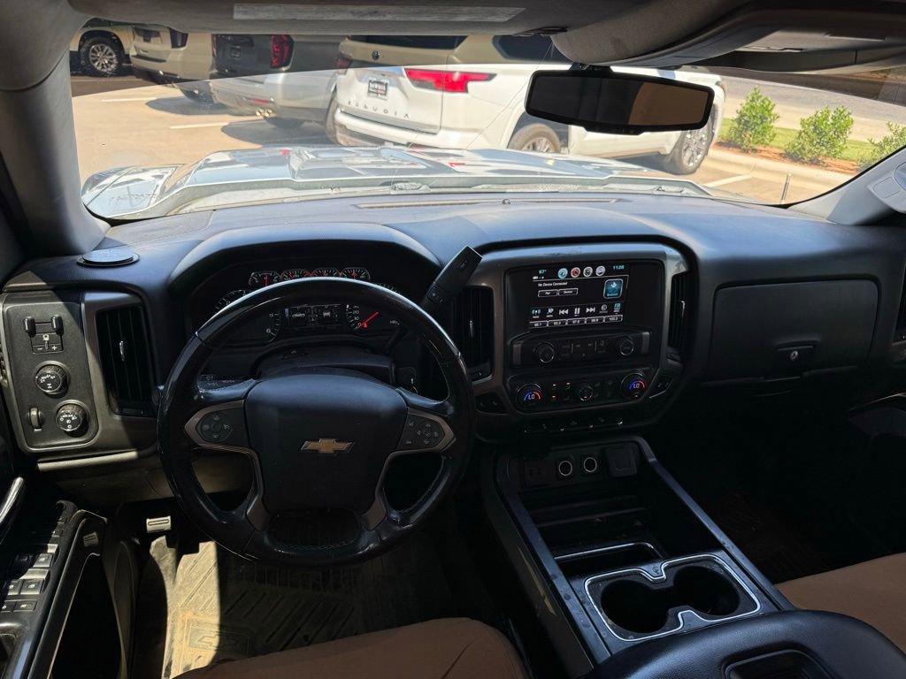 Used 2018 Chevrolet Silverado 1500 LT w/ Texas Edition AWD/4WD image 3