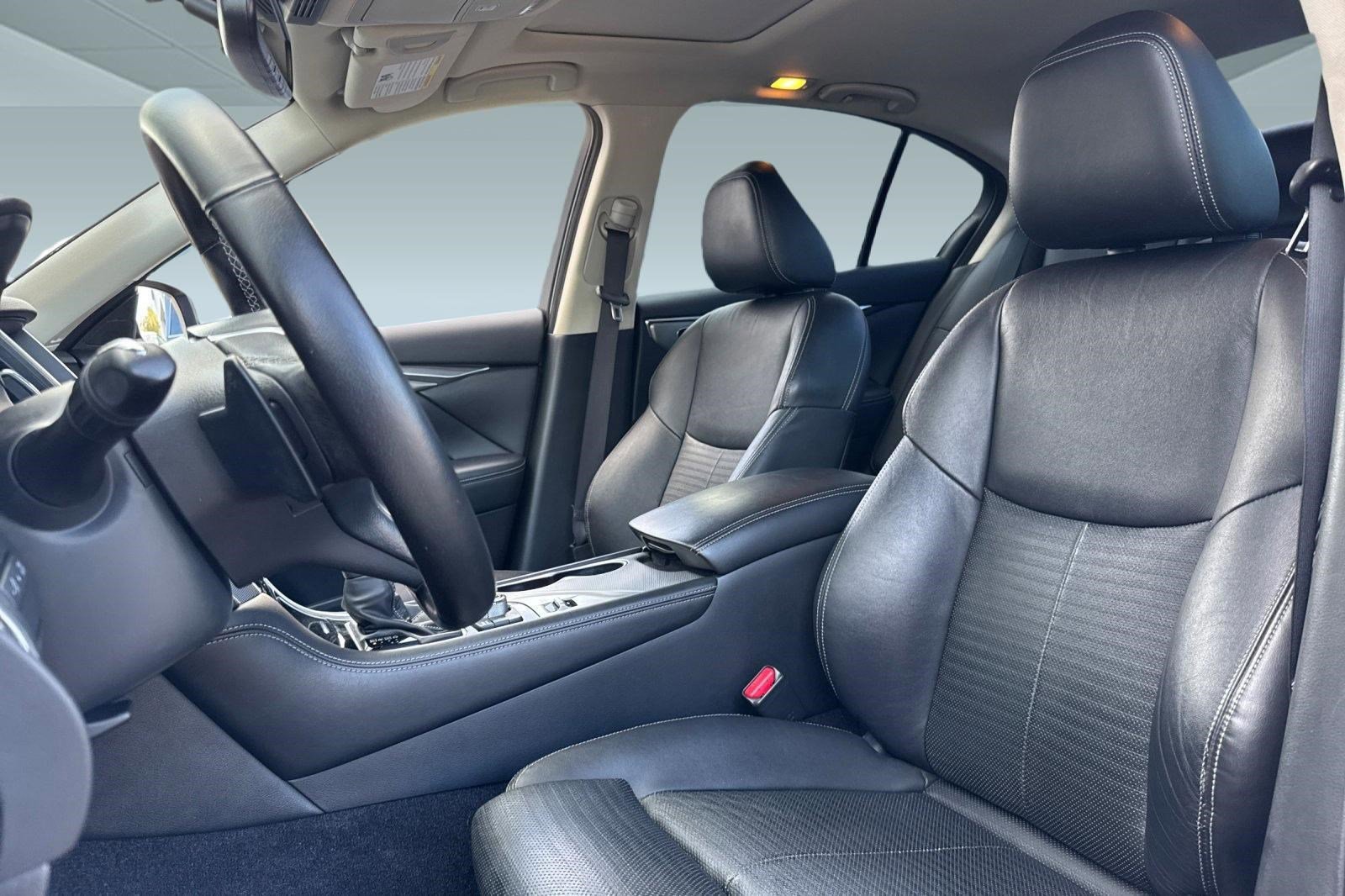 Used 2018 INFINITI Q50 Sport RWD image 22