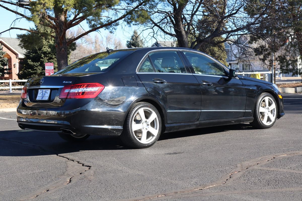 Used 2011 Mercedes-Benz E 350 4MATIC image 5