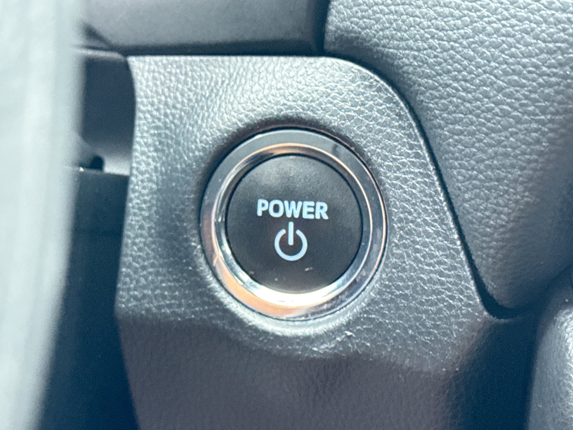 Used 2024 Toyota RAV4 AWD Hybrid image 18