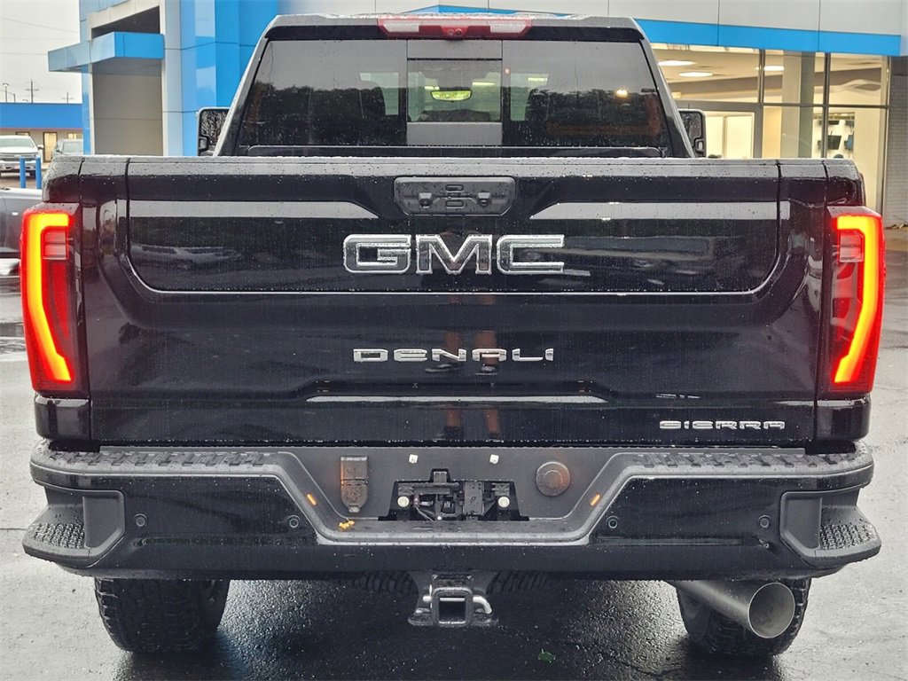 New 2026 GMC Sierra 3500 Denali Ultimate image 4