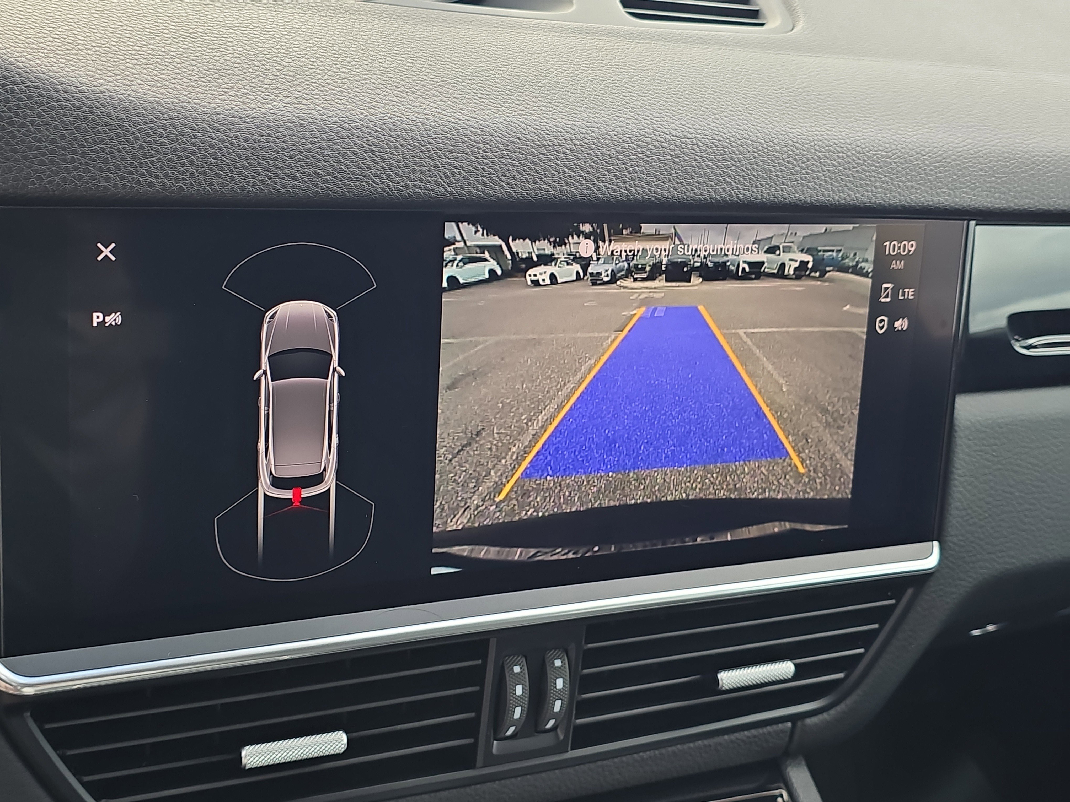 Used 2023 Porsche Cayenne S Platinum image 25