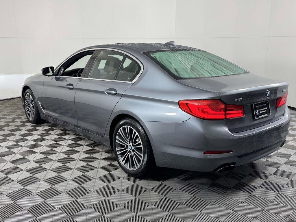 Used 2019 BMW 540i xDrive AWD/4WD image 8
