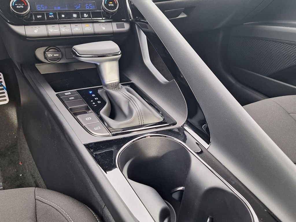 New 2026 Hyundai Elantra SEL Sport image 21
