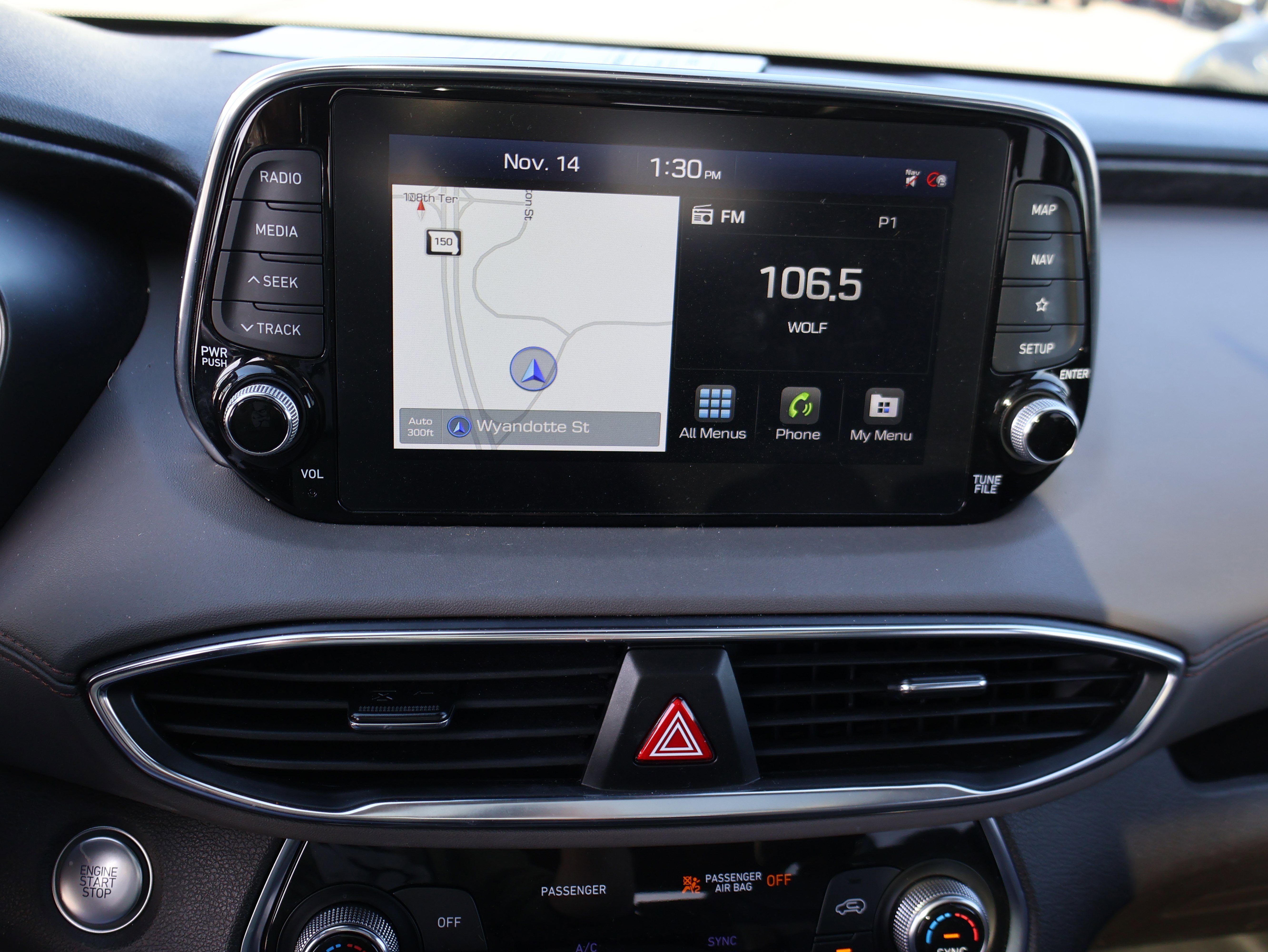 Used 2020 Hyundai Santa Fe Limited image 24