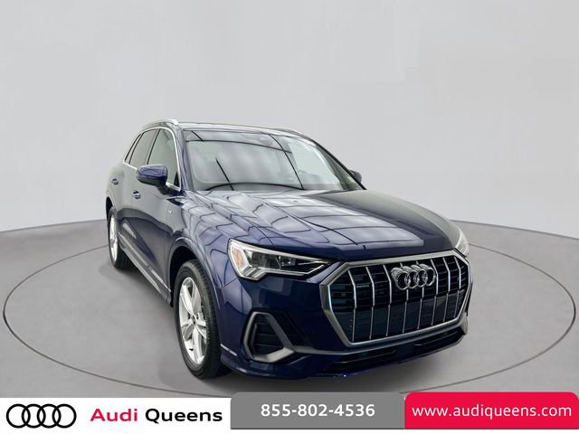 Certified 2023 Audi Q3 2.0T Premium Plus w/ Premium Plus Package AWD/4WD image 3