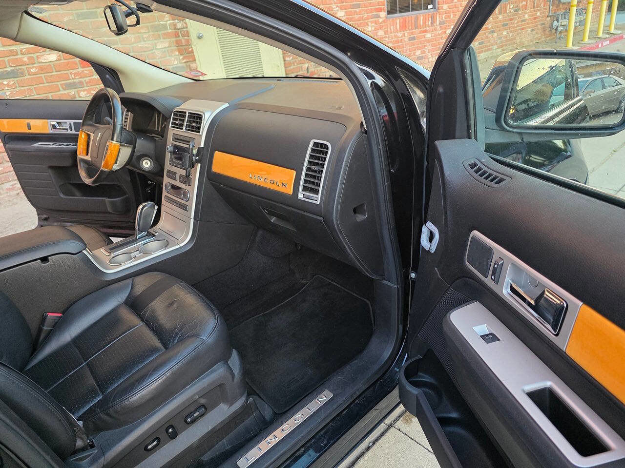 Used 2008 Lincoln MKX 2WD image 11