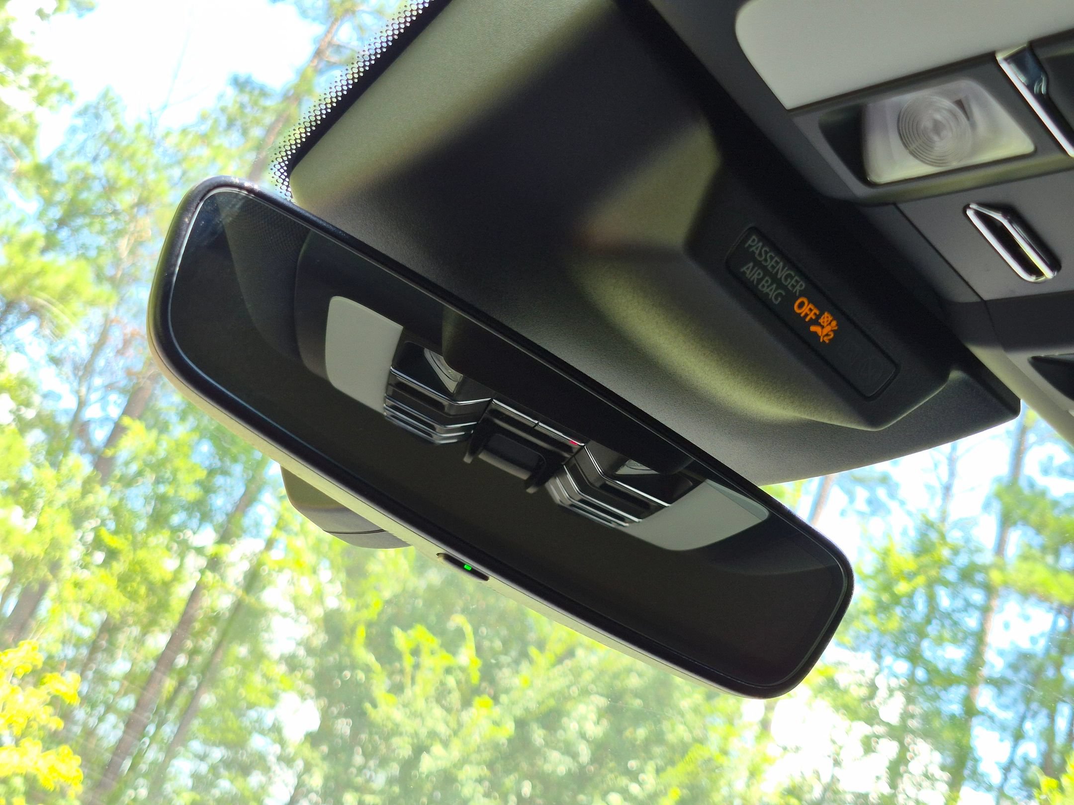 Certified 2026 Porsche Macan AWD/4WD image 19