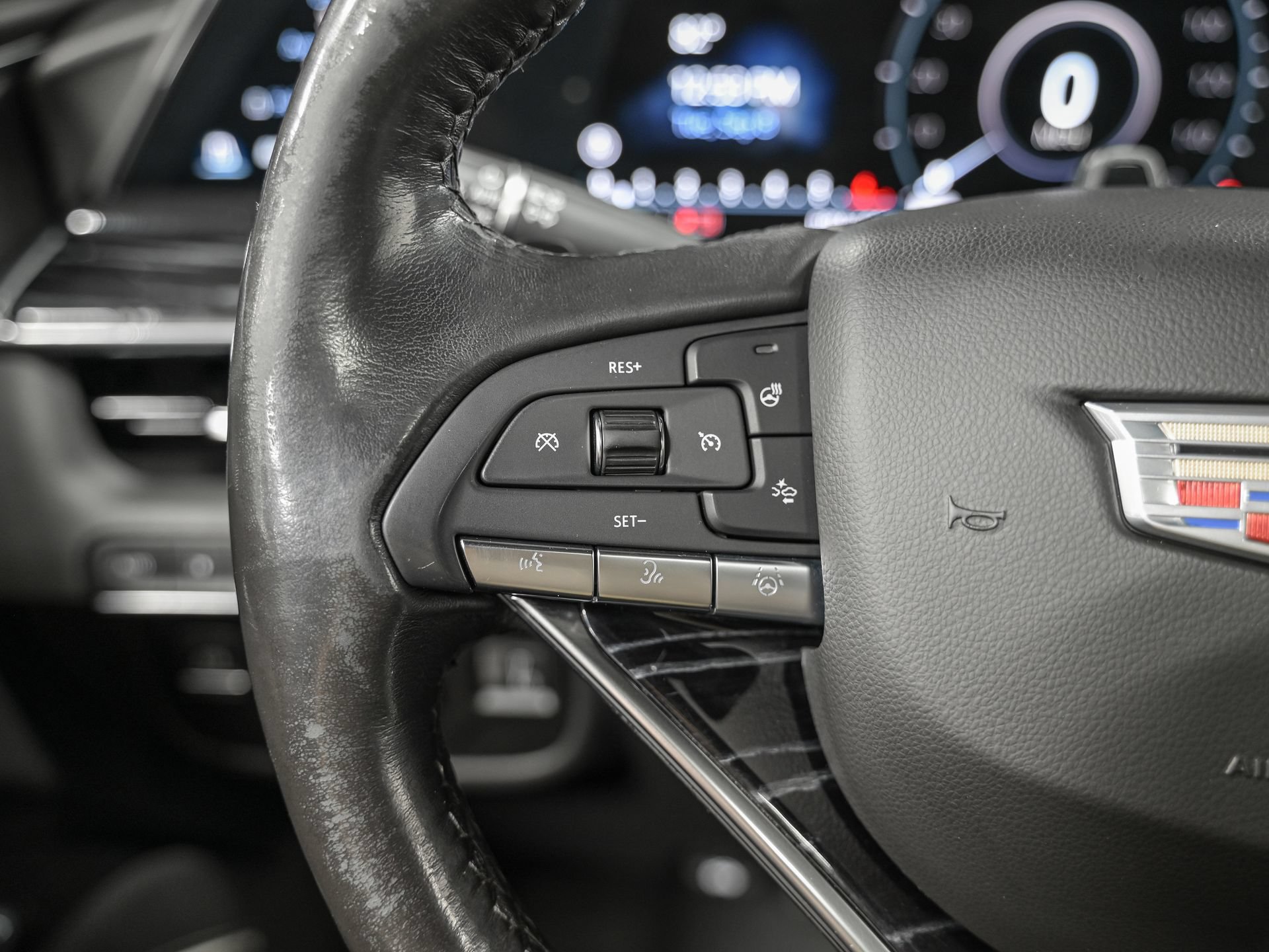 Used 2021 Cadillac Escalade ESV Sport w/ Driver Assist Tech Package AWD/4WD image 19