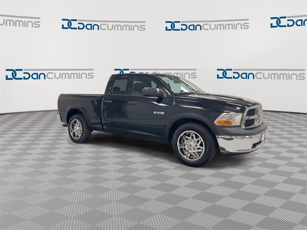 Used 2010 Dodge Ram 1500 Truck ST w/ SXT Appearance Group image 2