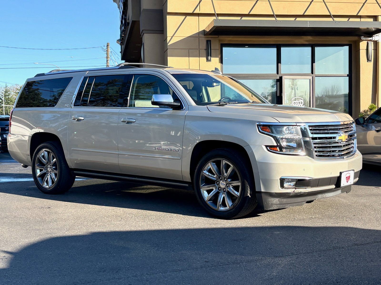 Used 2015 Chevrolet Suburban LTZ image 1