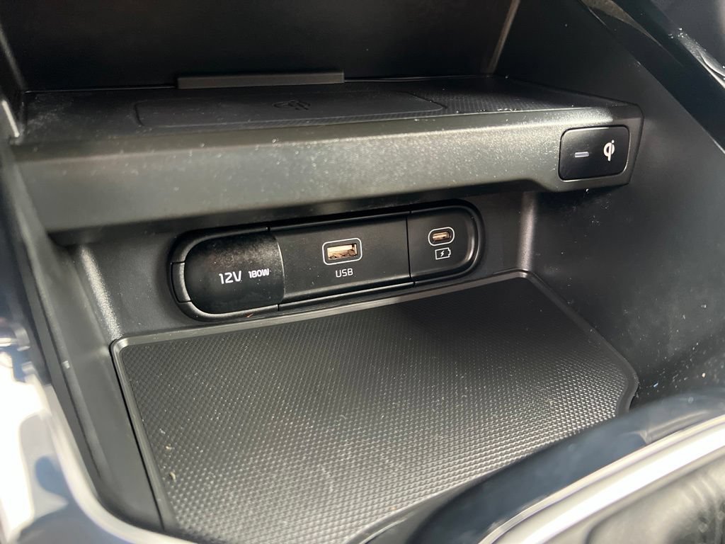 Certified 2023 Kia Soul S FWD image 54