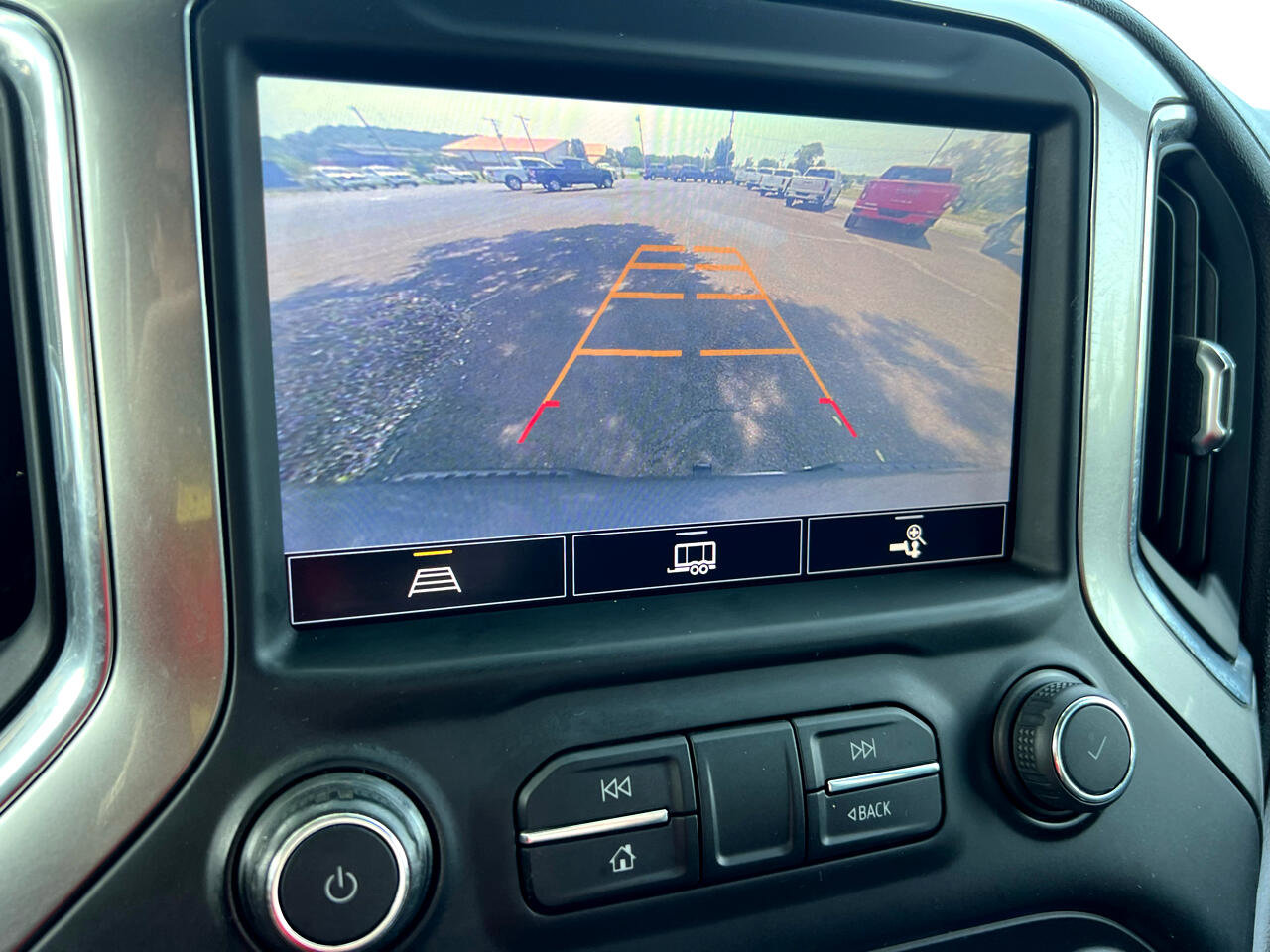 Used 2021 Chevrolet Silverado 1500 LTZ image 30