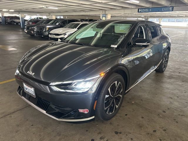 Certified 2024 Kia EV6 Wind w/ Wind Technology Package RWD image 4