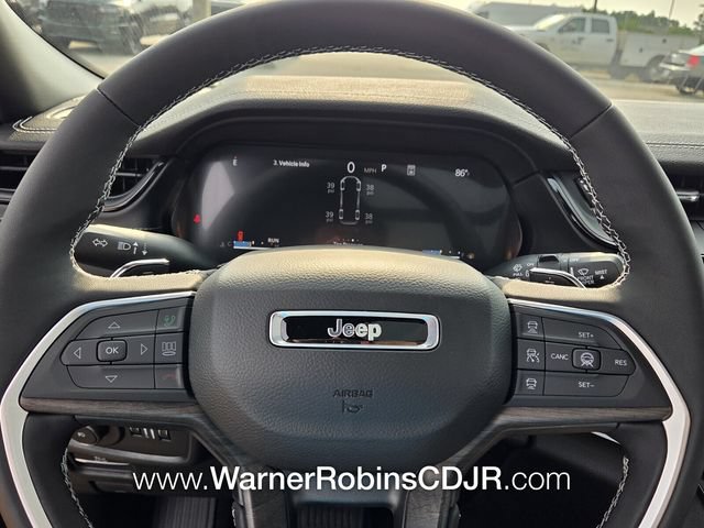 New 2026 Jeep Grand Cherokee L Limited w/ Limited Altitude Package AWD/4WD image 26
