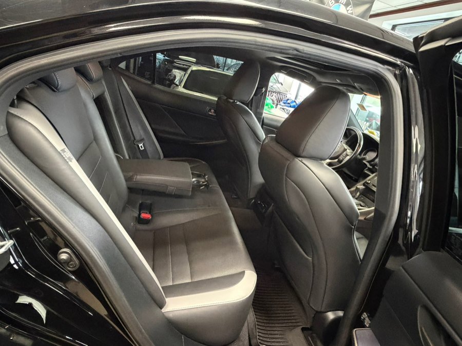 Used 2020 Lexus IS 350 F Sport w/ Blackline Edition AWD/4WD image 23