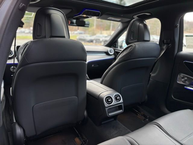 Certified 2025 Mercedes-Benz C 300 4MATIC Sedan image 23