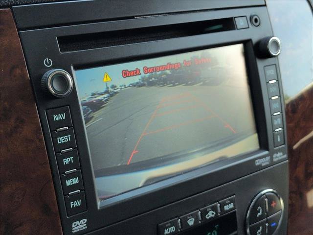 Used 2013 Chevrolet Suburban LTZ RWD image 20