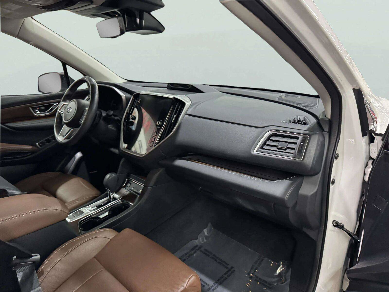 Used 2023 Subaru Ascent Touring AWD/4WD image 47