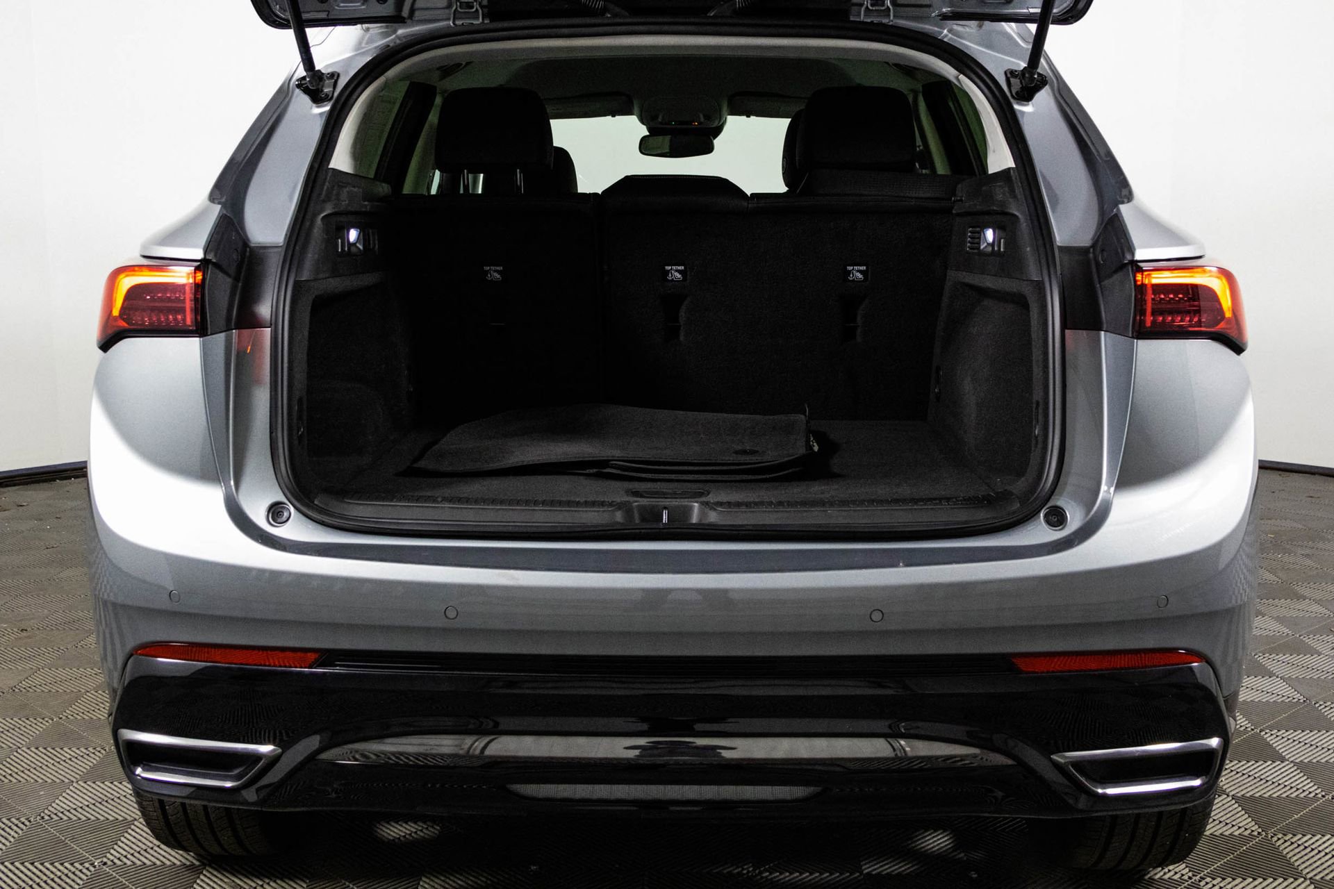 Certified 2024 Buick Envision Sport Touring image 36