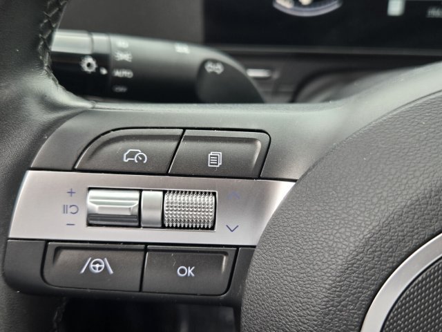 Used 2024 Hyundai Kona SEL FWD image 24