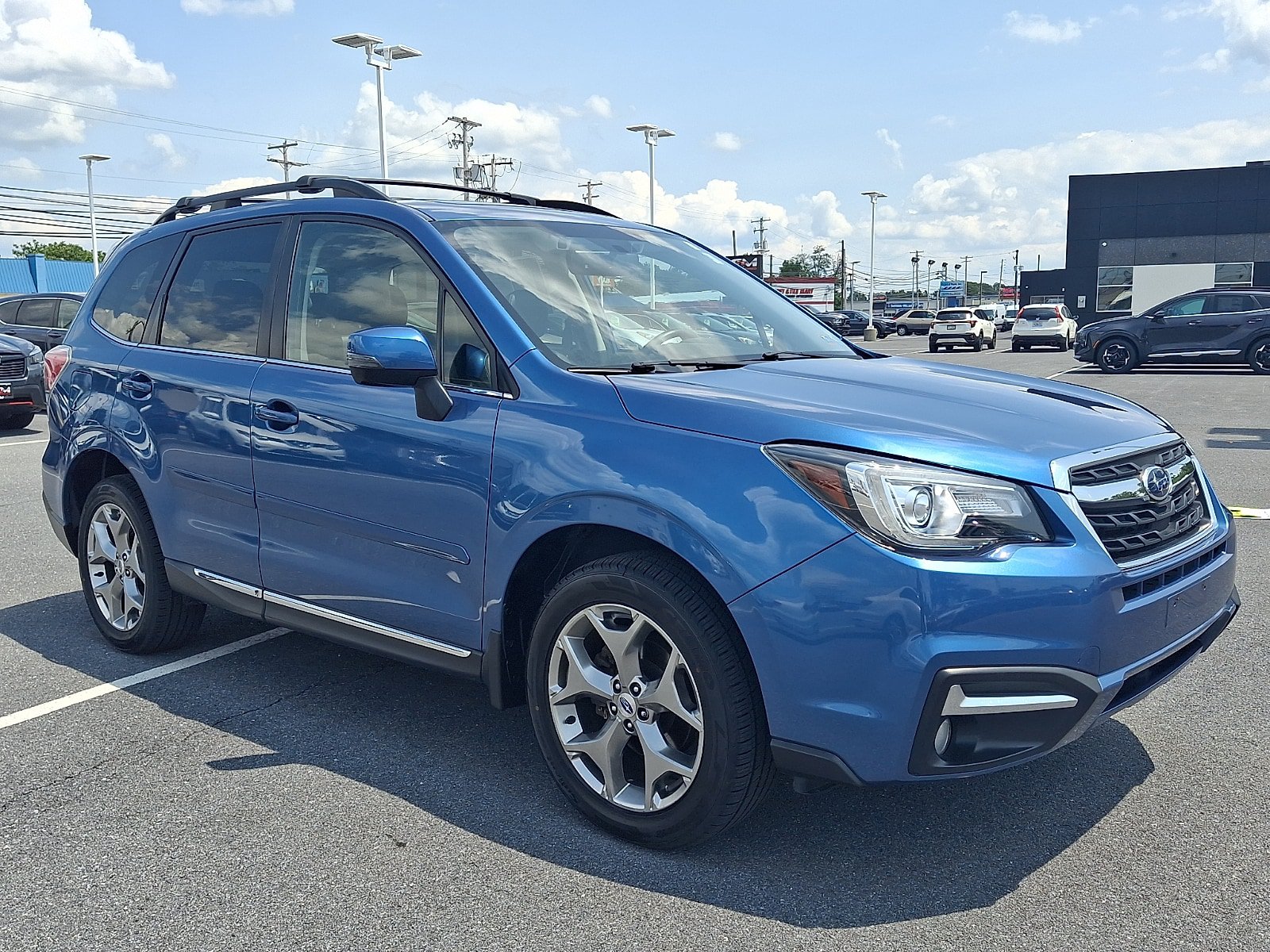 Used 2017 Subaru Forester 2.5i Touring AWD/4WD video 3