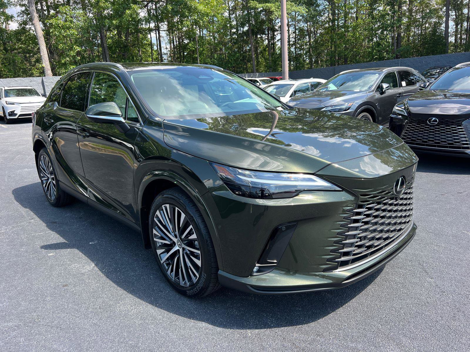 New 2026 Lexus RX 350h AWD/4WD image 3