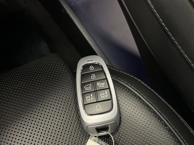 Used 2025 Hyundai Palisade Calligraphy image 30