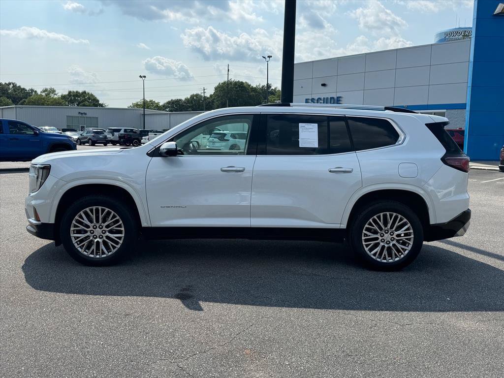 Used 2024 GMC Acadia Denali AWD/4WD image 6