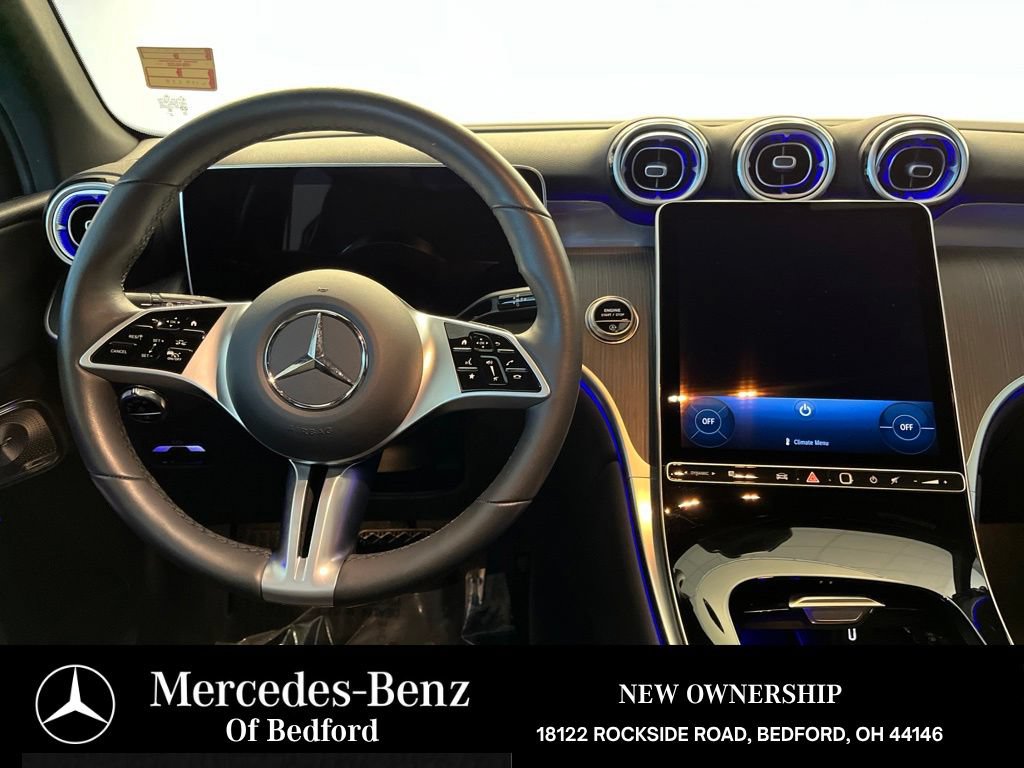 Used 2026 Mercedes-Benz GLC 300 4MATIC image 23