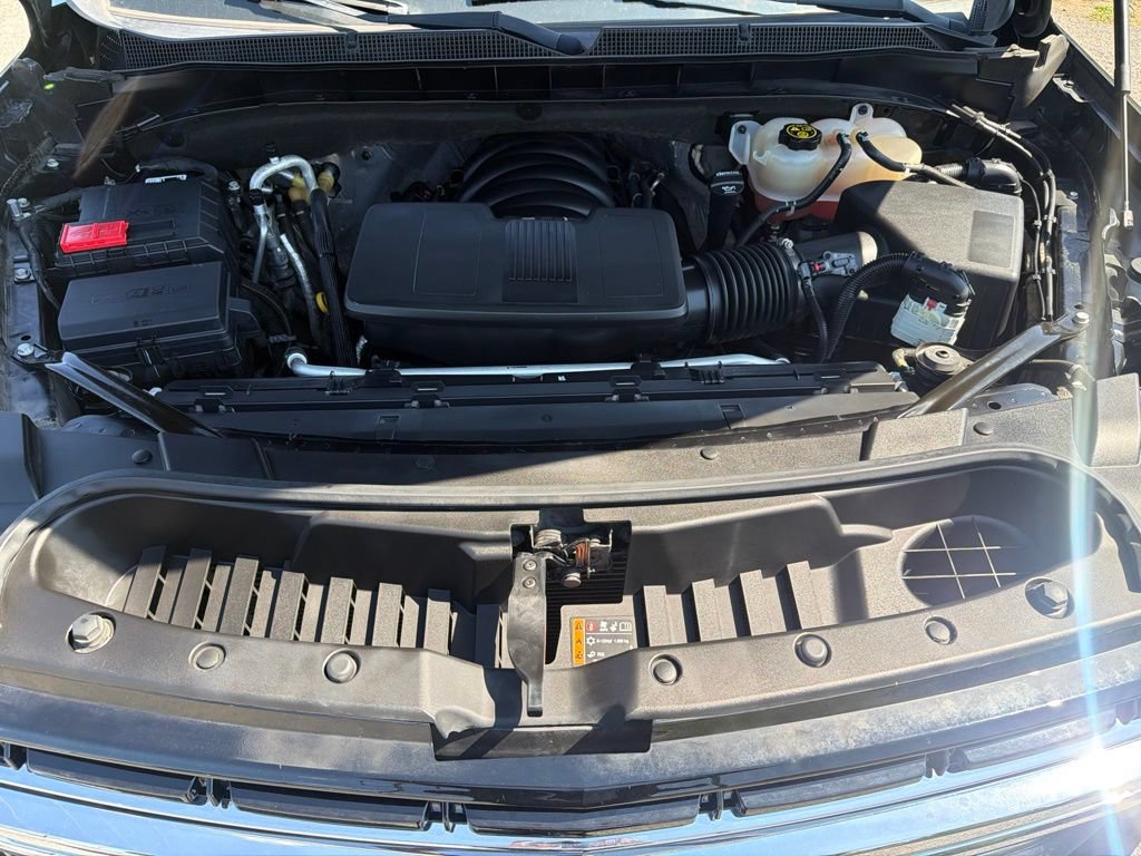 Used 2023 Chevrolet Tahoe LT RWD image 9