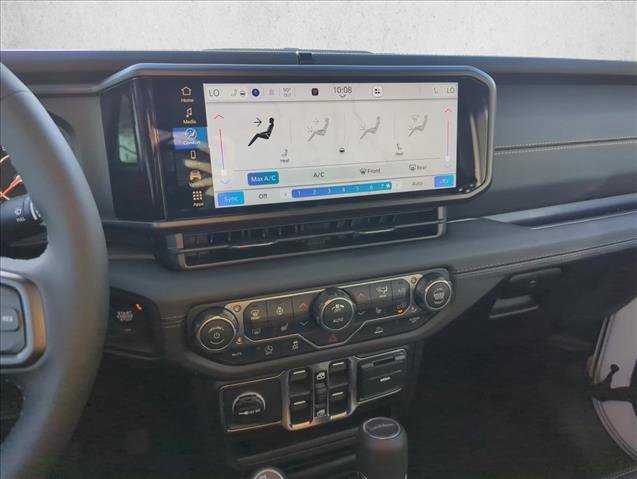 New 2026 Jeep Gladiator Sport image 9