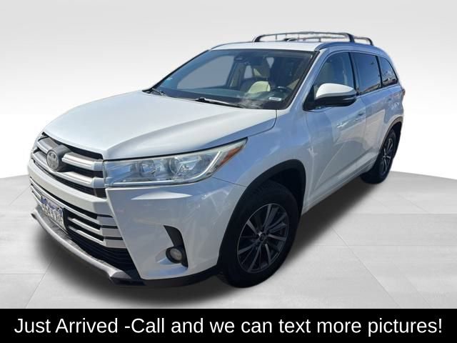 Used 2017 Toyota Highlander XLE
