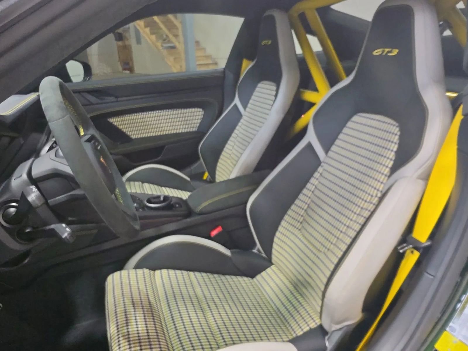 Used 2026 Porsche 911 GT3 RWD image 57