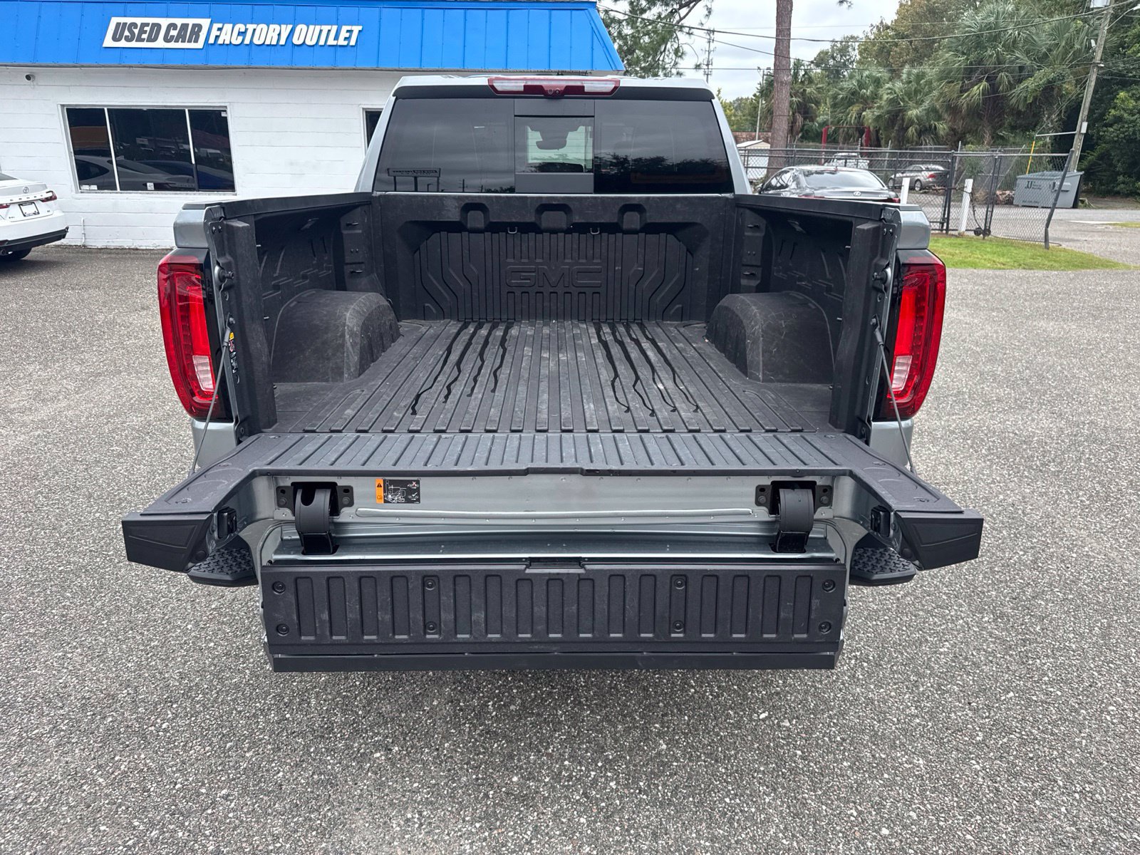 Used 2026 GMC Sierra 1500 Denali Ultimate AWD/4WD image 10