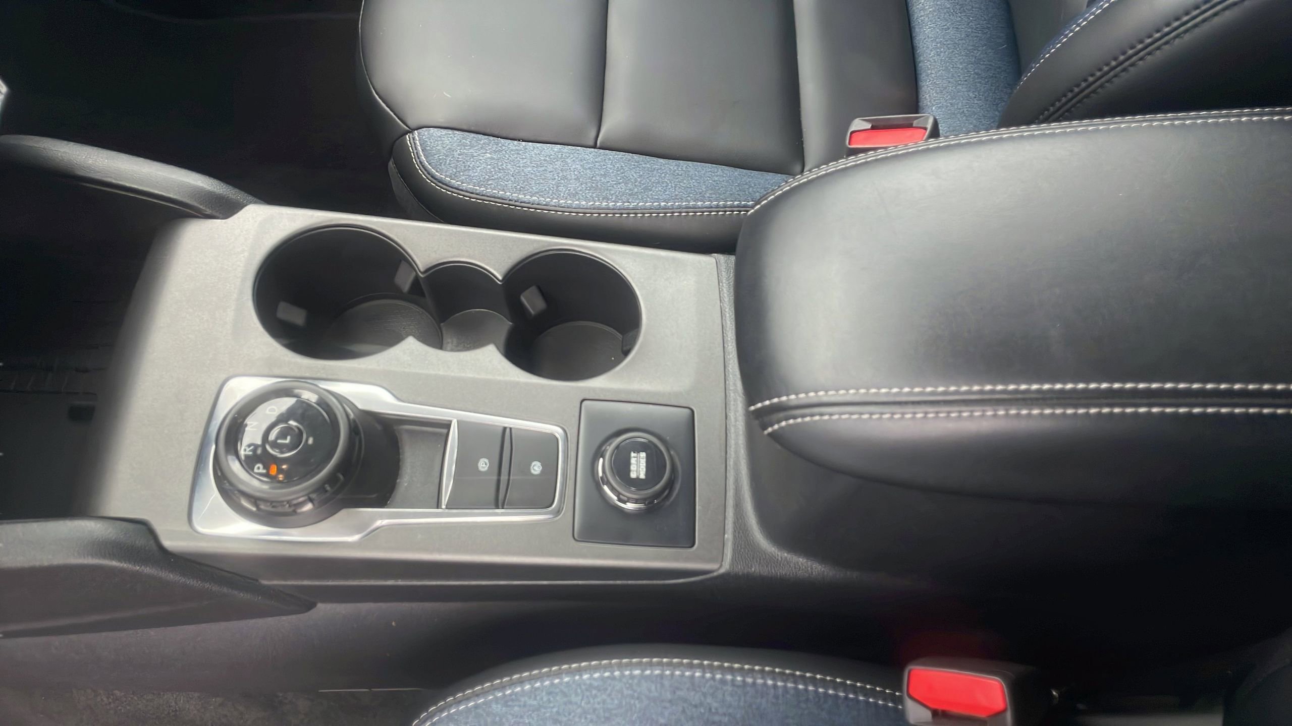 Used 2025 Ford Bronco Sport Outer Banks w/ Outer Banks Tech Package+ AWD/4WD image 24
