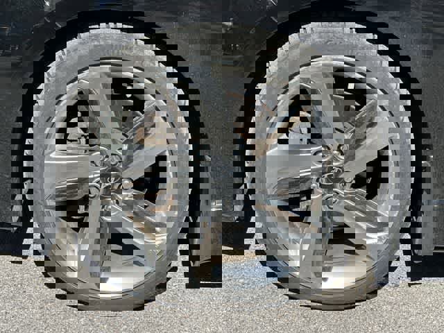 Used 2014 Hyundai Veloster Turbo image 20