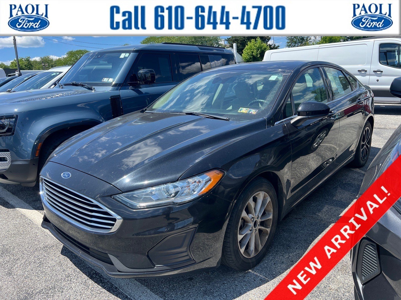 Used 2020 Ford Fusion SE FWD image 1
