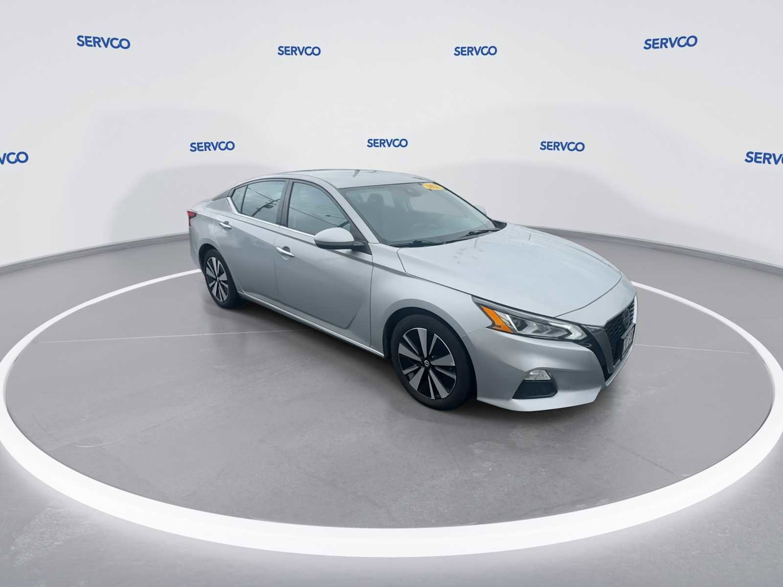 Used 2022 Nissan Altima 2.5 SV image 2