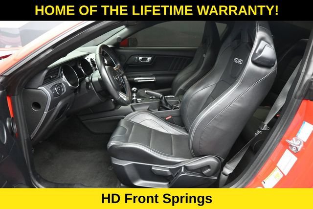 Used 2017 Ford Mustang GT Premium w/ GT Performance Package RWD image 14