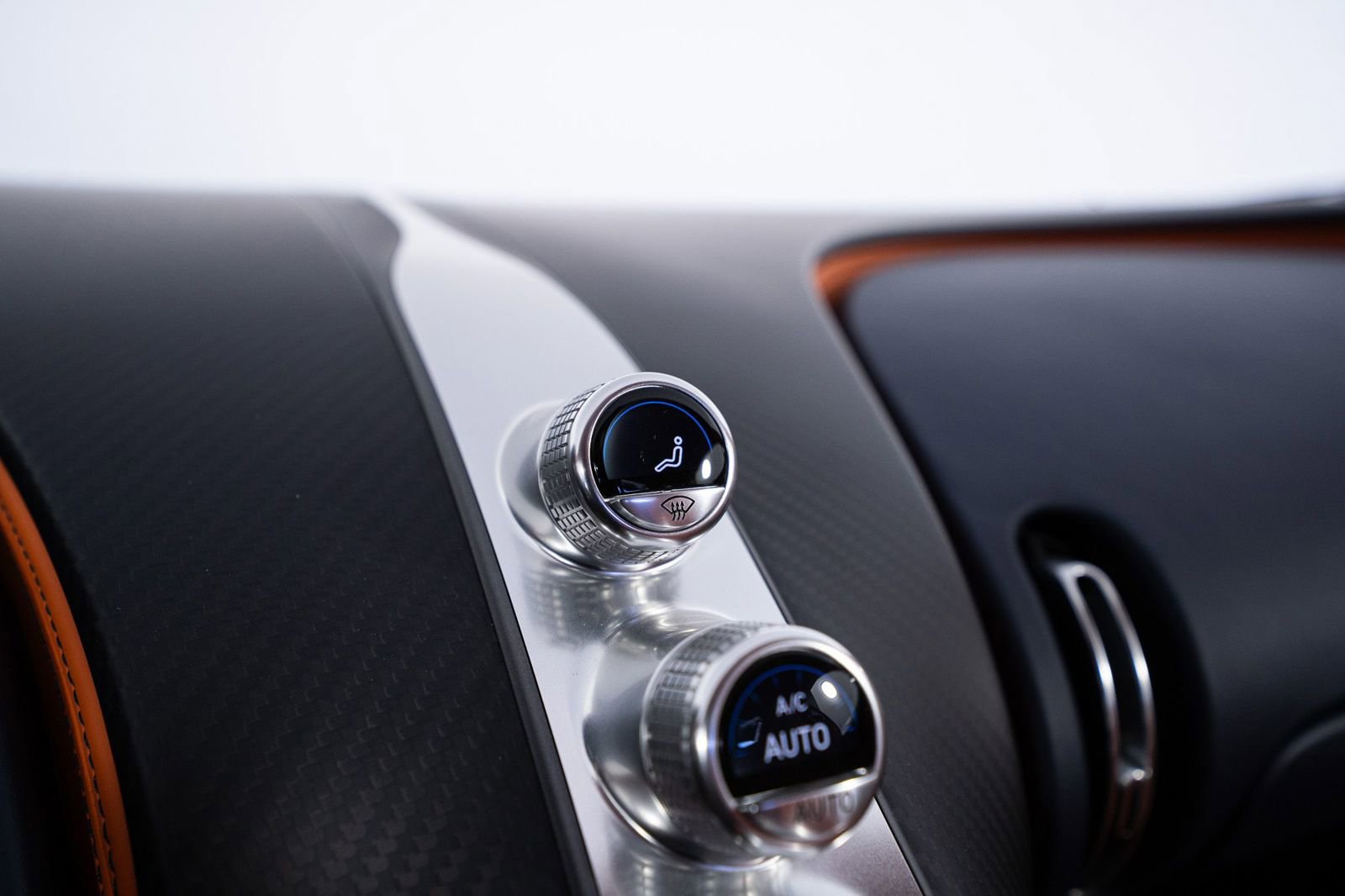 Used 2018 Bugatti Chiron image 52