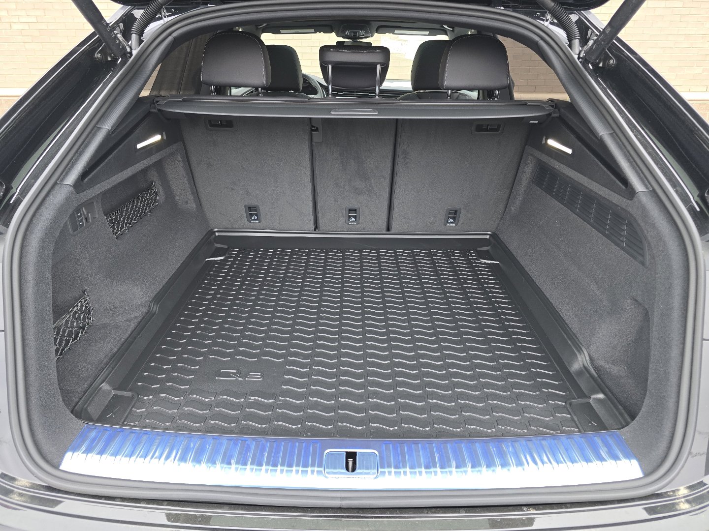 New 2026 Audi Q8 Premium Plus image 32